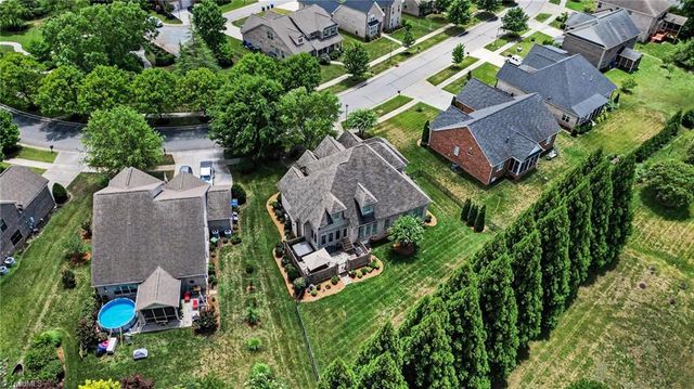 1070 Old Stone Lane, Kernersville, NC 27284