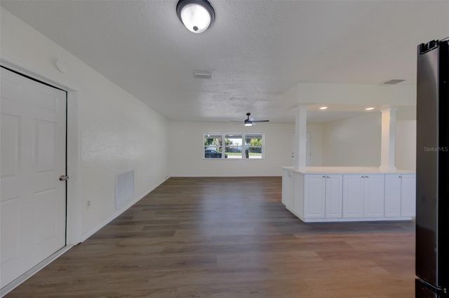 5937 38TH AVENUE N, St Petersburg, FL 33710