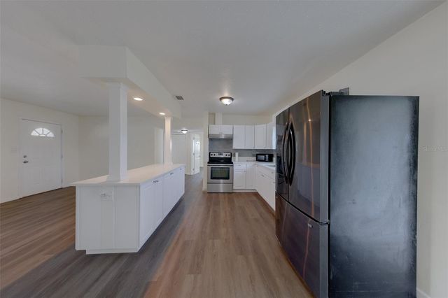 5937 38TH AVENUE N, St Petersburg, FL 33710