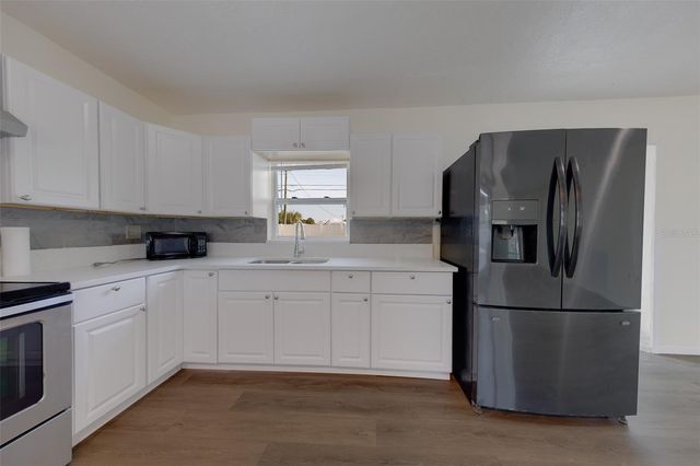 5937 38TH AVENUE N, St Petersburg, FL 33710