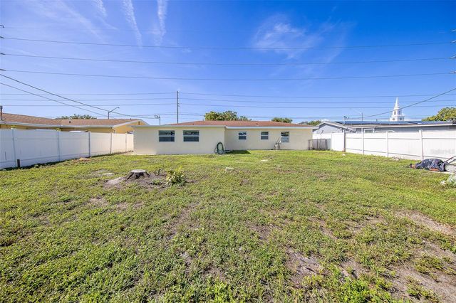 5937 38TH AVENUE N, St Petersburg, FL 33710