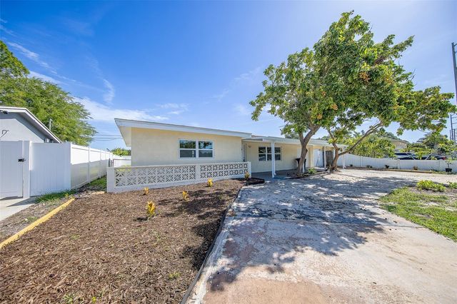 5937 38TH AVENUE N, St Petersburg, FL 33710