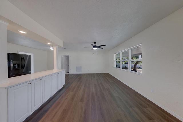 5937 38TH AVENUE N, St Petersburg, FL 33710