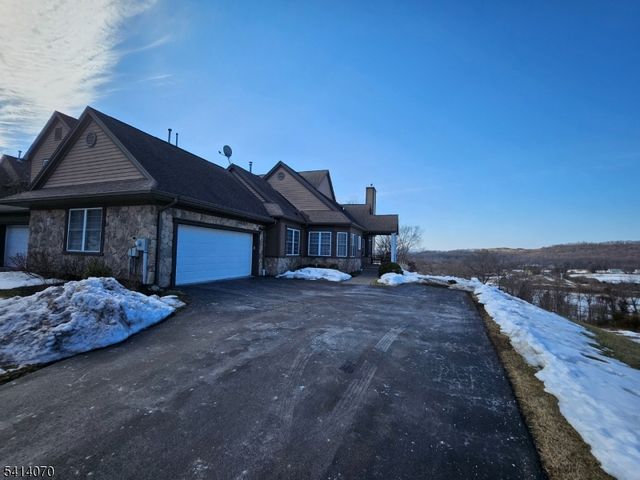 103 Bracken Hill Rd, Hardyston Twp., NJ 07419