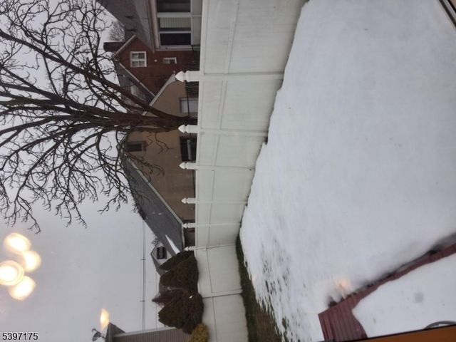 410 Miltonia St, Linden City, NJ 07036