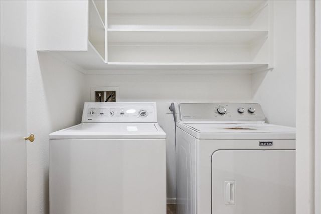 259 Litchfield Lane 66, Houston, TX 77024