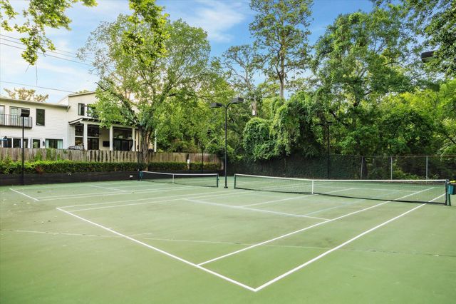 259 Litchfield Lane 66, Houston, TX 77024