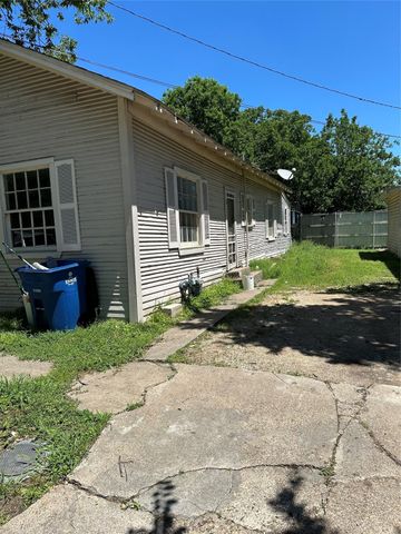 804 N Sherman Street, Ennis, TX 75119
