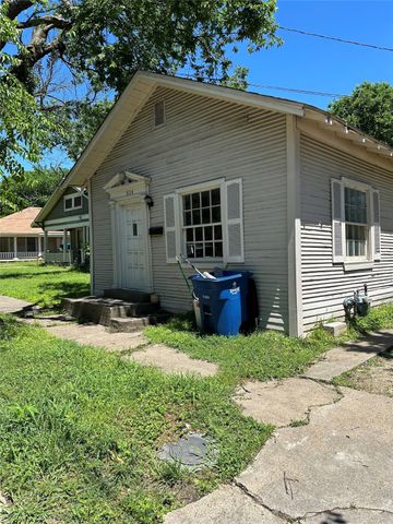 804 N Sherman Street, Ennis, TX 75119