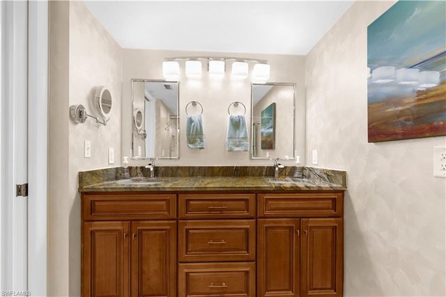 345 Mango ST 406, Fort Myers Beach, FL 33931