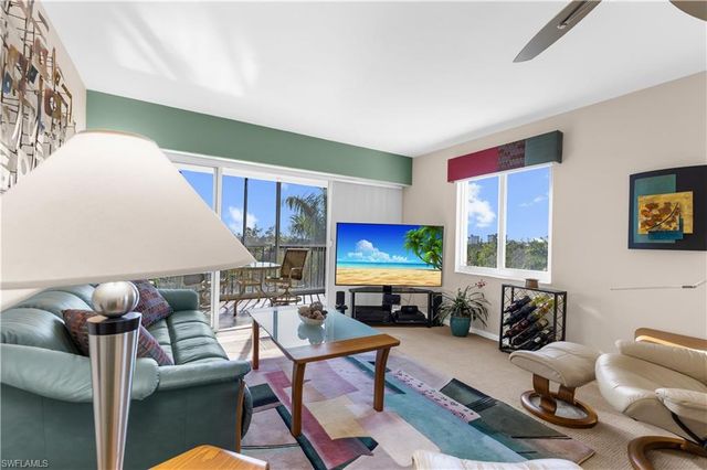 345 Mango ST 406, Fort Myers Beach, FL 33931