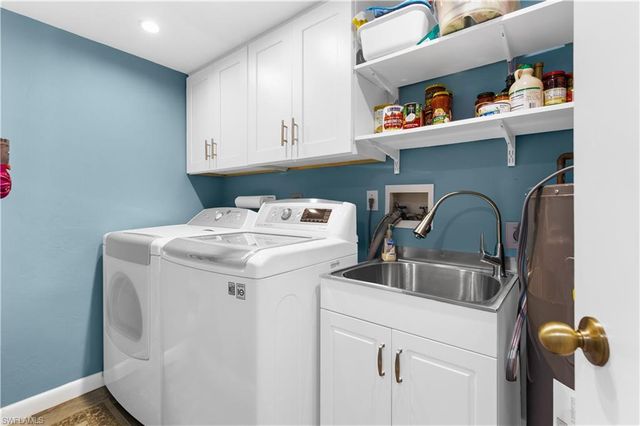 345 Mango ST 406, Fort Myers Beach, FL 33931