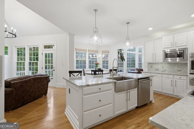 2058 Windermere Crossing, Cumming, GA 30041