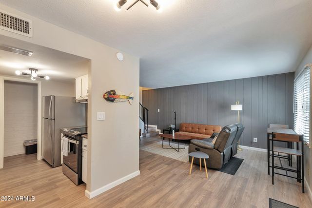 4215 N 81ST Street, Scottsdale, AZ 85251