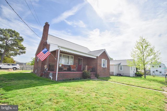 8300 BEAR CREEK DR, Baltimore, MD 21222
