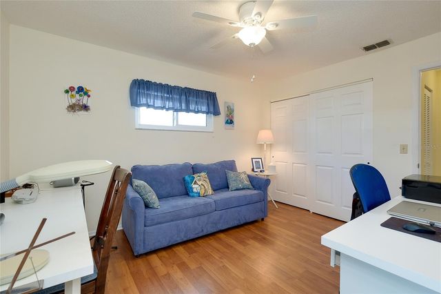 92 CIRCLEWOOD DRIVE B3-1, Venice, FL 34293