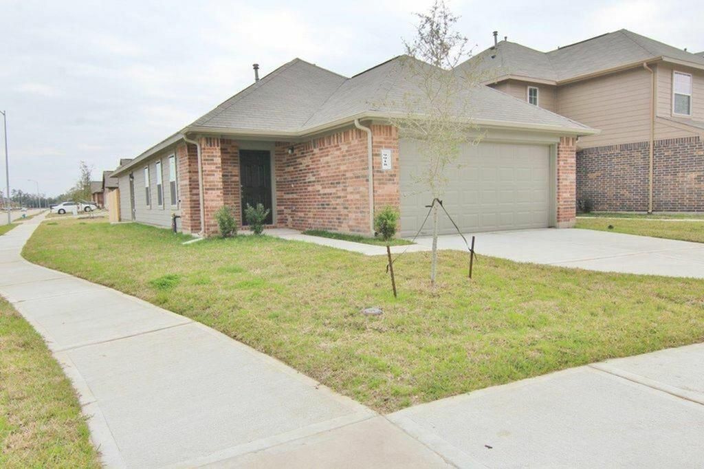 9918 Piave Drive, Houston, TX 77044