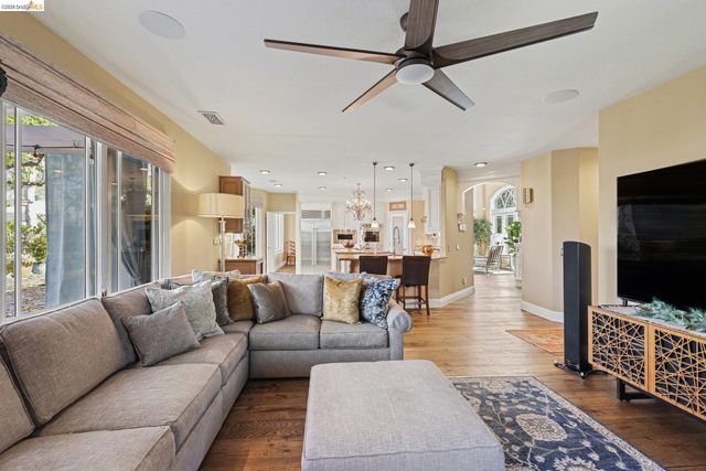 550 Rutherford Cir, Brentwood, CA 94513