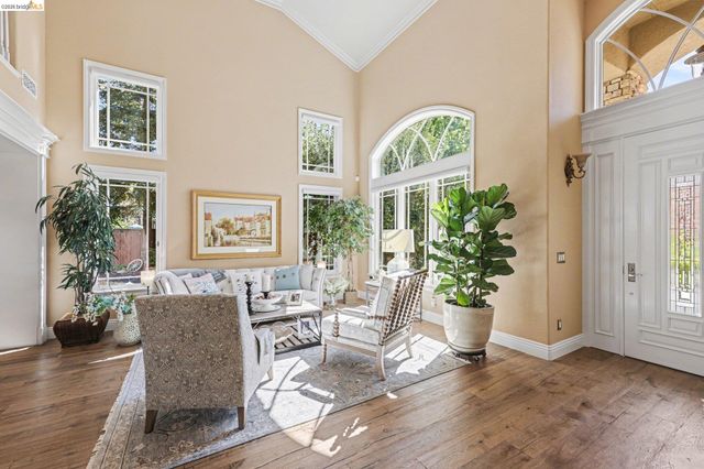 550 Rutherford Cir, Brentwood, CA 94513