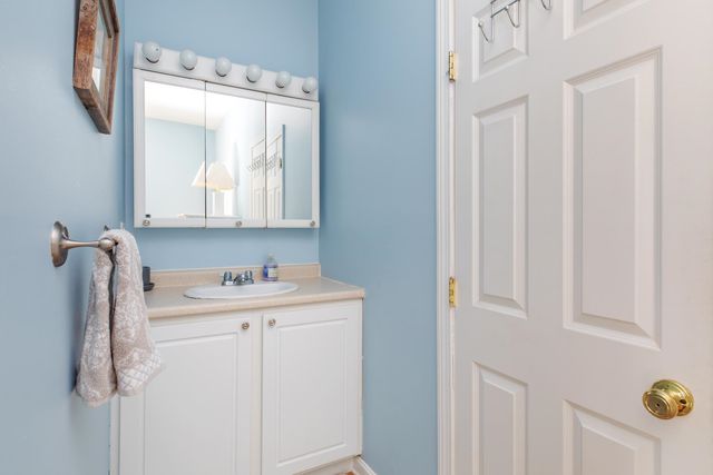 6 Ashworth Avenue G1, Hampton, NH 03842