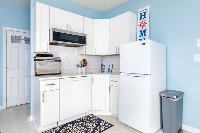 6 Ashworth Avenue G1, Hampton, NH 03842