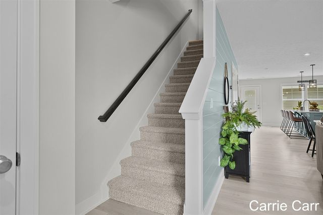 6857 Old Town Square, Rockford, MI 49341