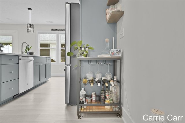 6857 Old Town Square, Rockford, MI 49341