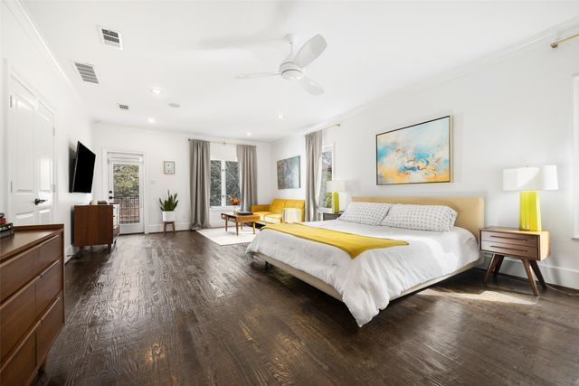 6713 Lake Circle Drive, Dallas, TX 75214