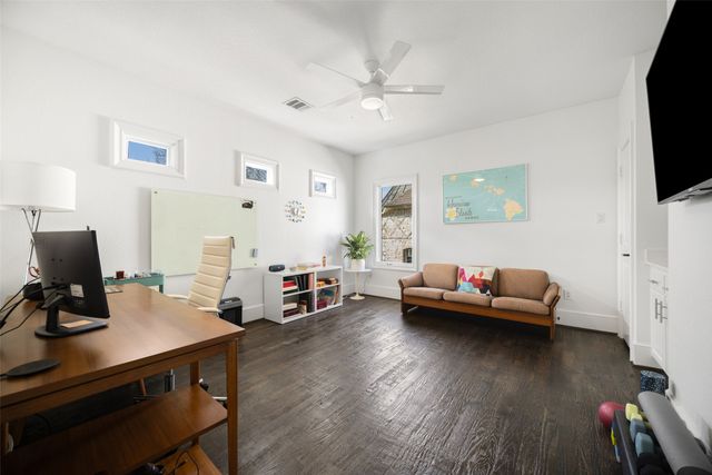 6713 Lake Circle Drive, Dallas, TX 75214