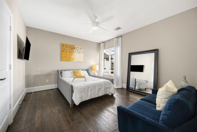 6713 Lake Circle Drive, Dallas, TX 75214