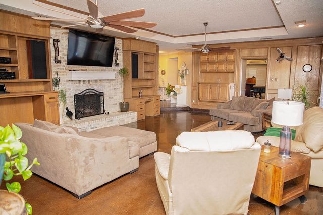 502 Santa Fe Drive, Denver City, TX 79323