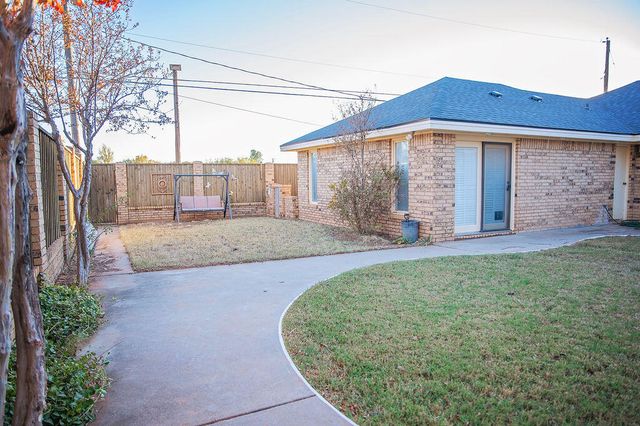 502 Santa Fe Drive, Denver City, TX 79323