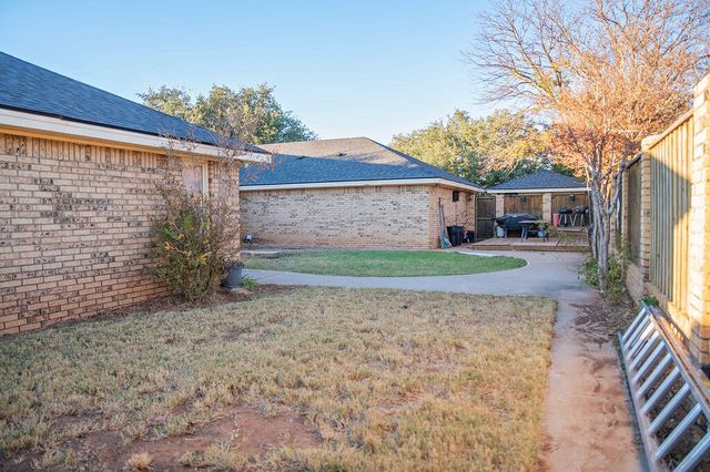 502 Santa Fe Drive, Denver City, TX 79323
