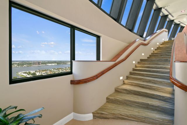 3000 N Ocean Drive 9h, Singer Island, FL 33404