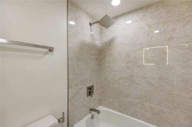 2001 Holcombe Boulevard 2203, Houston, TX 77030