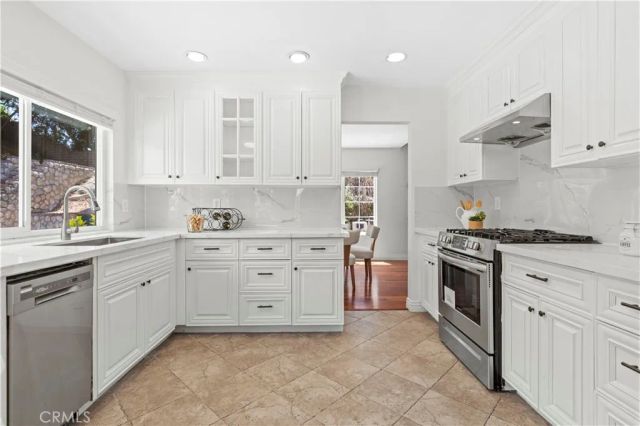 900 Fall Creek Court, Walnut, CA 91789