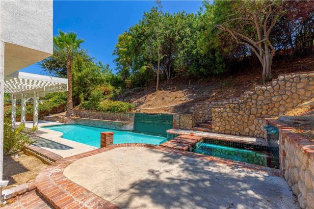 900 Fall Creek Court, Walnut, CA 91789