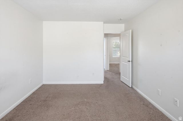 2581 N 500 W, Sunset, UT 84015