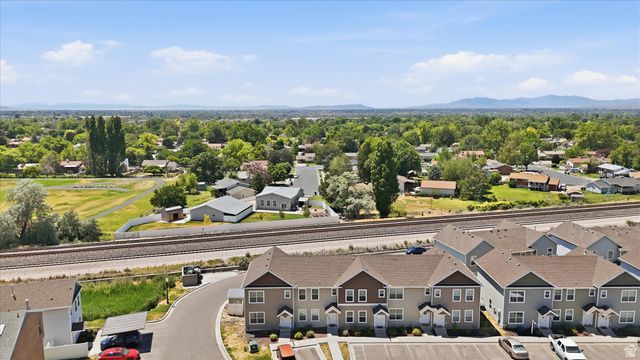 2581 N 500 W, Sunset, UT 84015