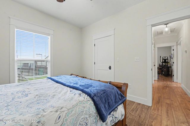 305 Hoffman Lane, Waveland, MS 39576