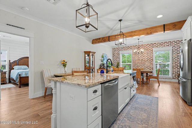 305 Hoffman Lane, Waveland, MS 39576