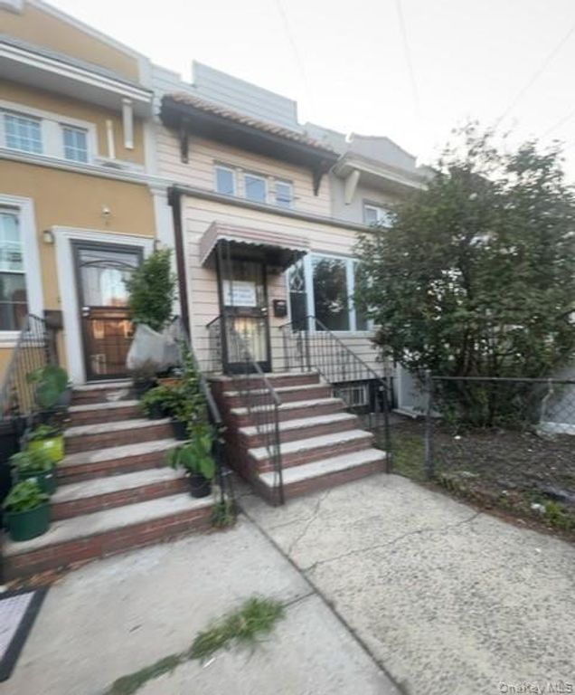 2556 100th Street, East Elmhurst, NY 11369