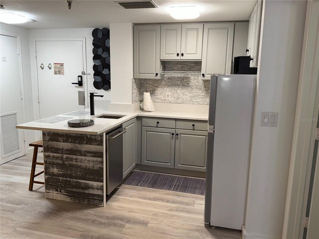 6165 CARRIER DRIVE 3106, Orlando, FL 32819