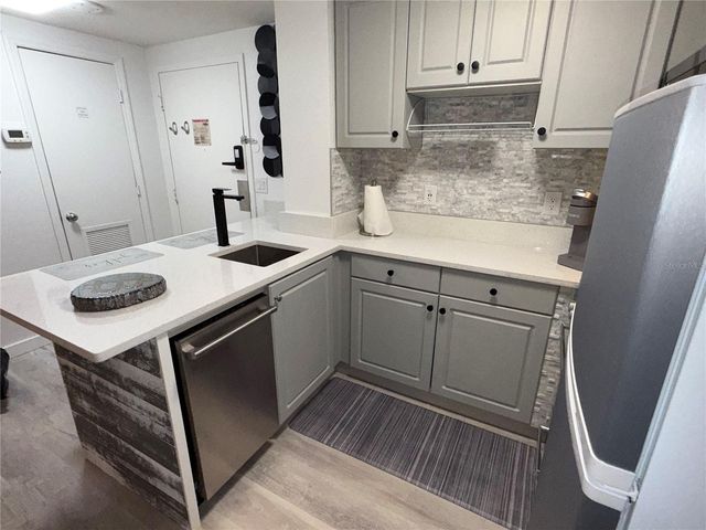 6165 CARRIER DRIVE 3106, Orlando, FL 32819