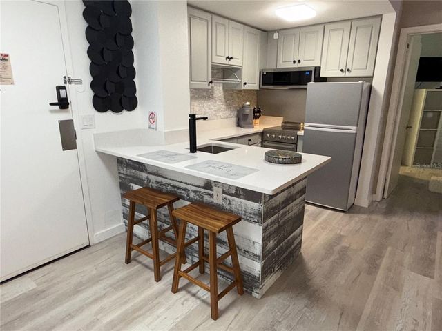 6165 CARRIER DRIVE 3106, Orlando, FL 32819