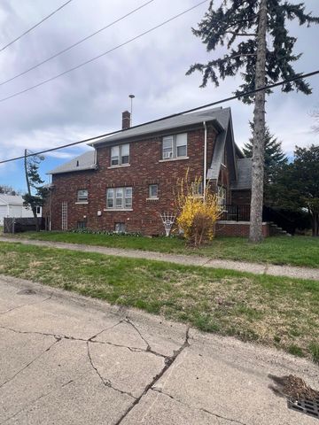 17303 Runyon Street, Detroit, MI 48234
