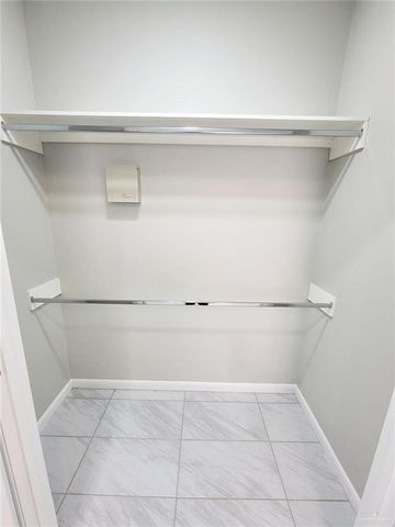 3803 Las Vistas Lane 2, Weslaco, TX 78596