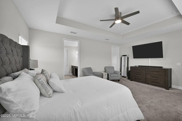 1724 AUSTIN LAKE Way, Middleburg, FL 32068