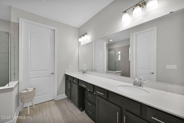 1724 AUSTIN LAKE Way, Middleburg, FL 32068