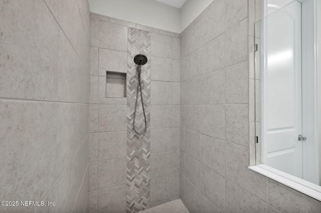 1724 AUSTIN LAKE Way, Middleburg, FL 32068